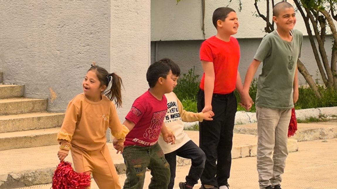 2 NİSAN DÜNYA OTİZM FARKINDALIK GÜNÜ